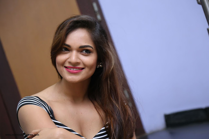 Aswini Stills At Pelliki Mundu Prema Katha Trailer Launch