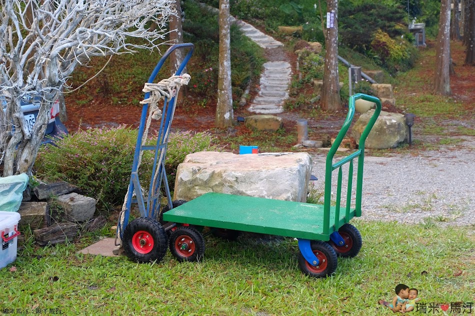 日月松林露營區