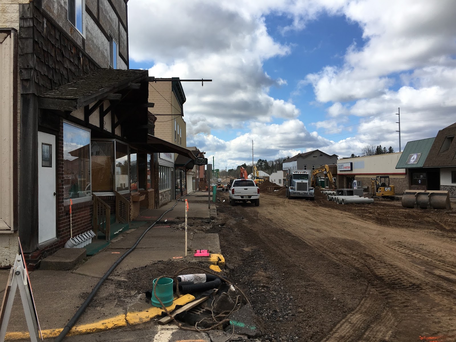 Nomadic Newfies Reedsburg and Park Falls Post Office Murals