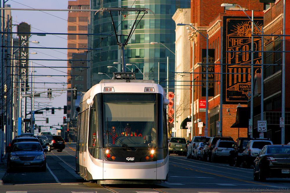 трамвай берген салон. джерман ice train. швейцарские пригородные поезда швейцария. транспорт зарубежных стран. пассажирские поезда швейцарии.