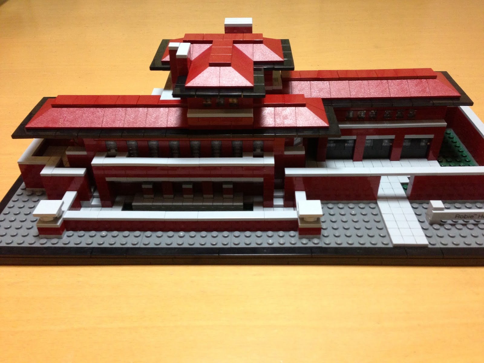 LEGOALFABlog: レゴ21010アーキテクチャーロビー邸を開封