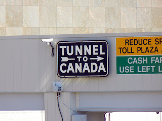 Tunnel to Canada sign in downtown Detroit, Michigan