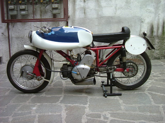 The Annex: Moto Rumi