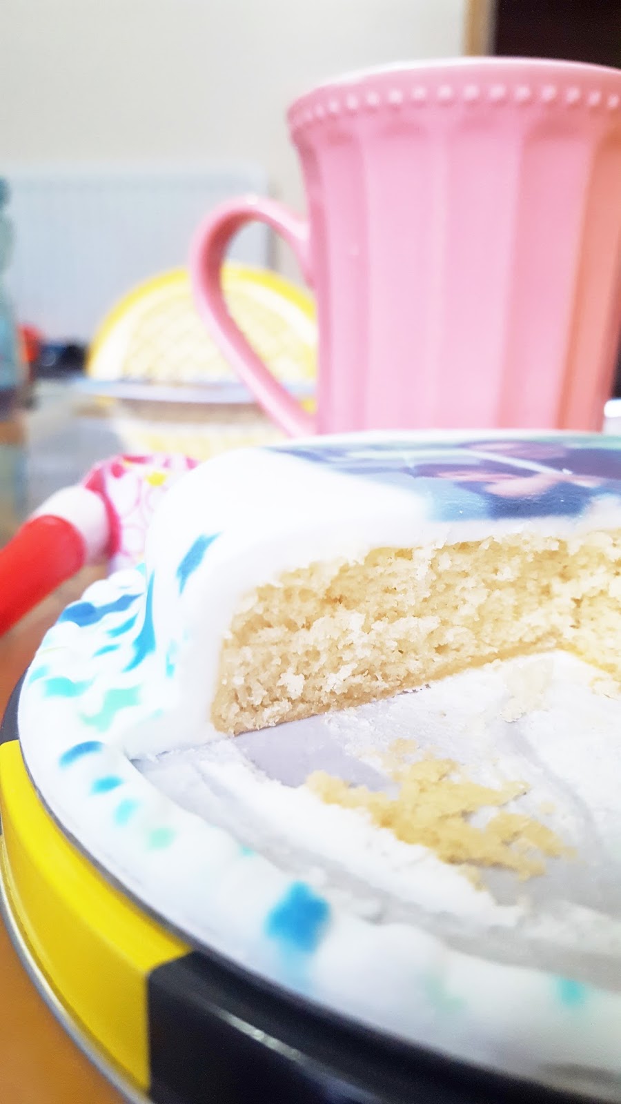 Bows And Pearls Bakerdays Letterbox Cake* Review