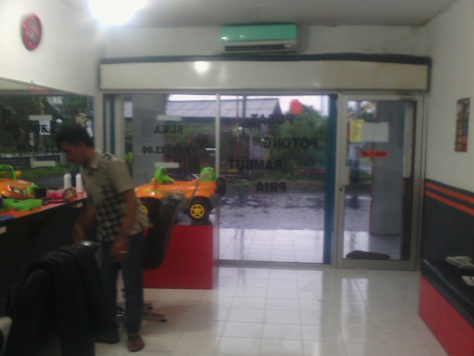 33+ Potong Rambut Pria Barbershop, Trend Saat Ini