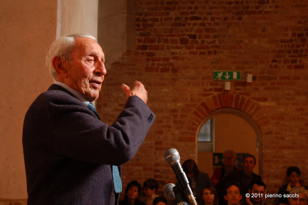 Quattro chiacchiere con... Quattro chiacchiere con... Luchino Dal Verme