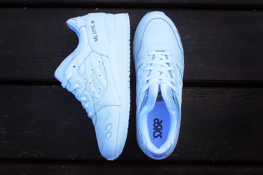 white asics gel lyte