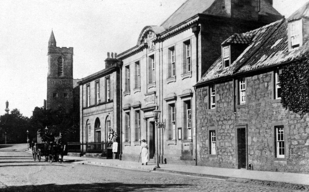 Tour Scotland Old Travel Blog Photograph Court Street Haddington Scotland