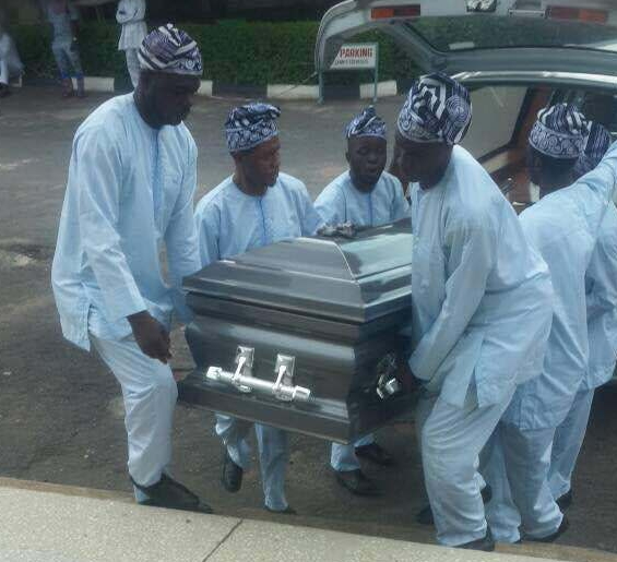 Olumide Bakare Chief  Koko Buried At St James  Cemetery In Ijokodo  Ibadan