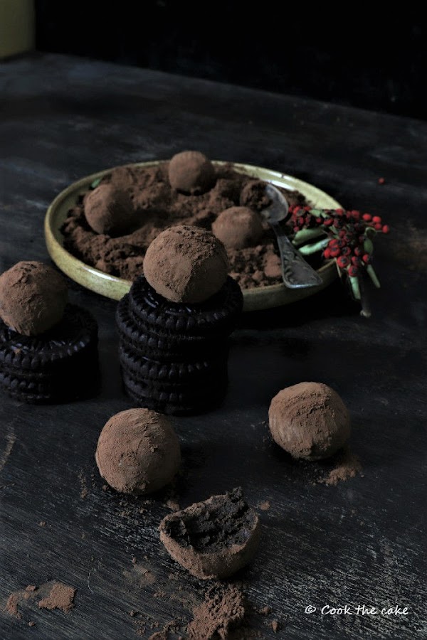 Oreo-and-mascarpone-truffles, trufas-de-oreo-y-mascarpone
