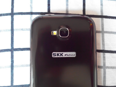SKK Mobile Radiance LED Flash, Main Camera and Logo