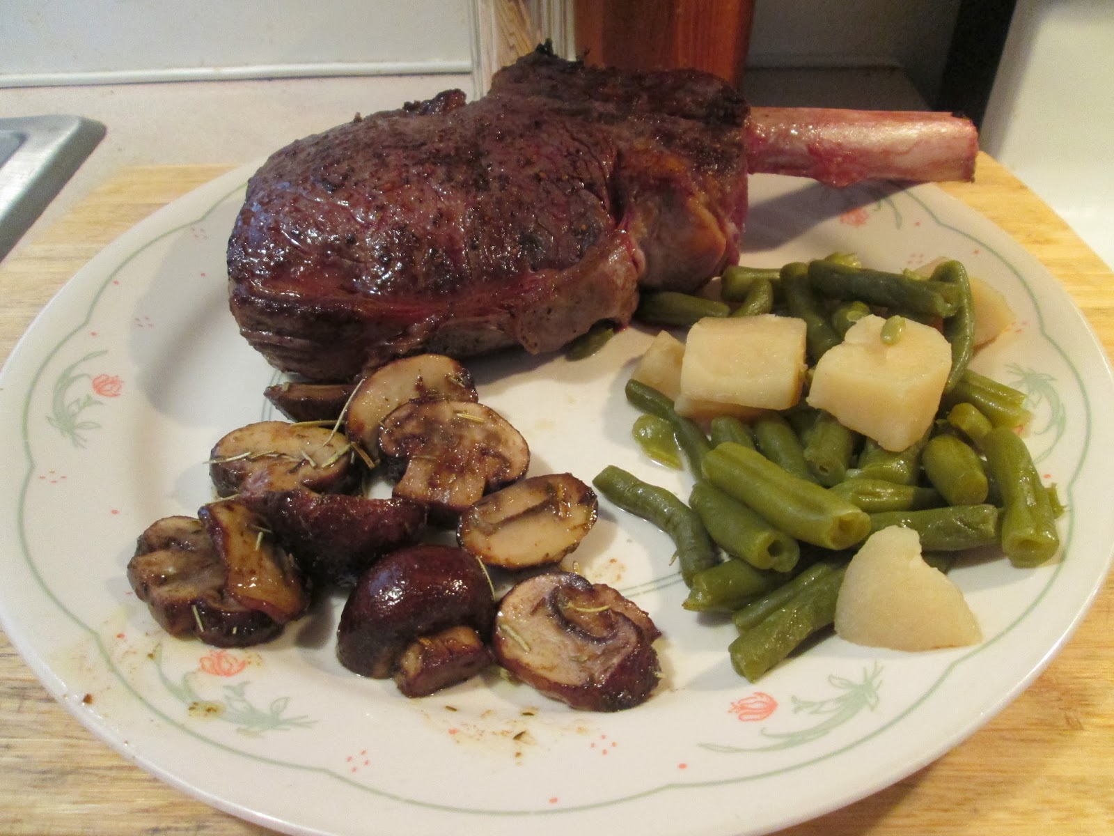 Diab2Cook Buffalo Bone in Ribeye Steak w/ Sauteed Mushrooms and.