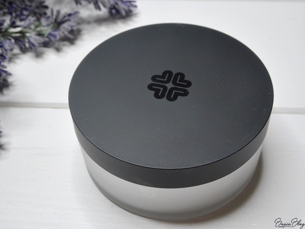 Lily Lolo jedwabny puder sypki Translucent Silk mika 