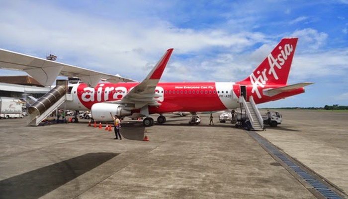 Tim SAR Pastikan Evakuasi Besar-Besaran Korban AirAsia