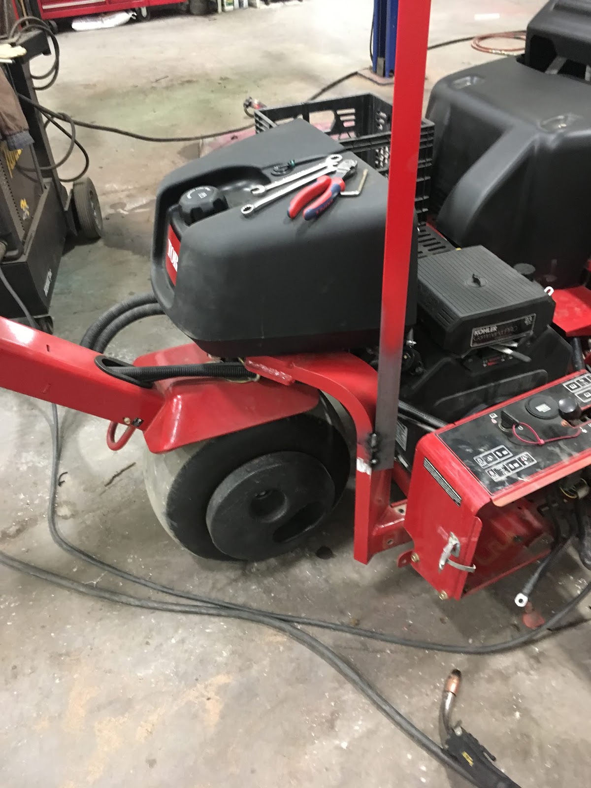 Bobs Shop: Toro 648 night lights