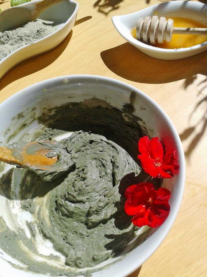 rejuvenating facial mask