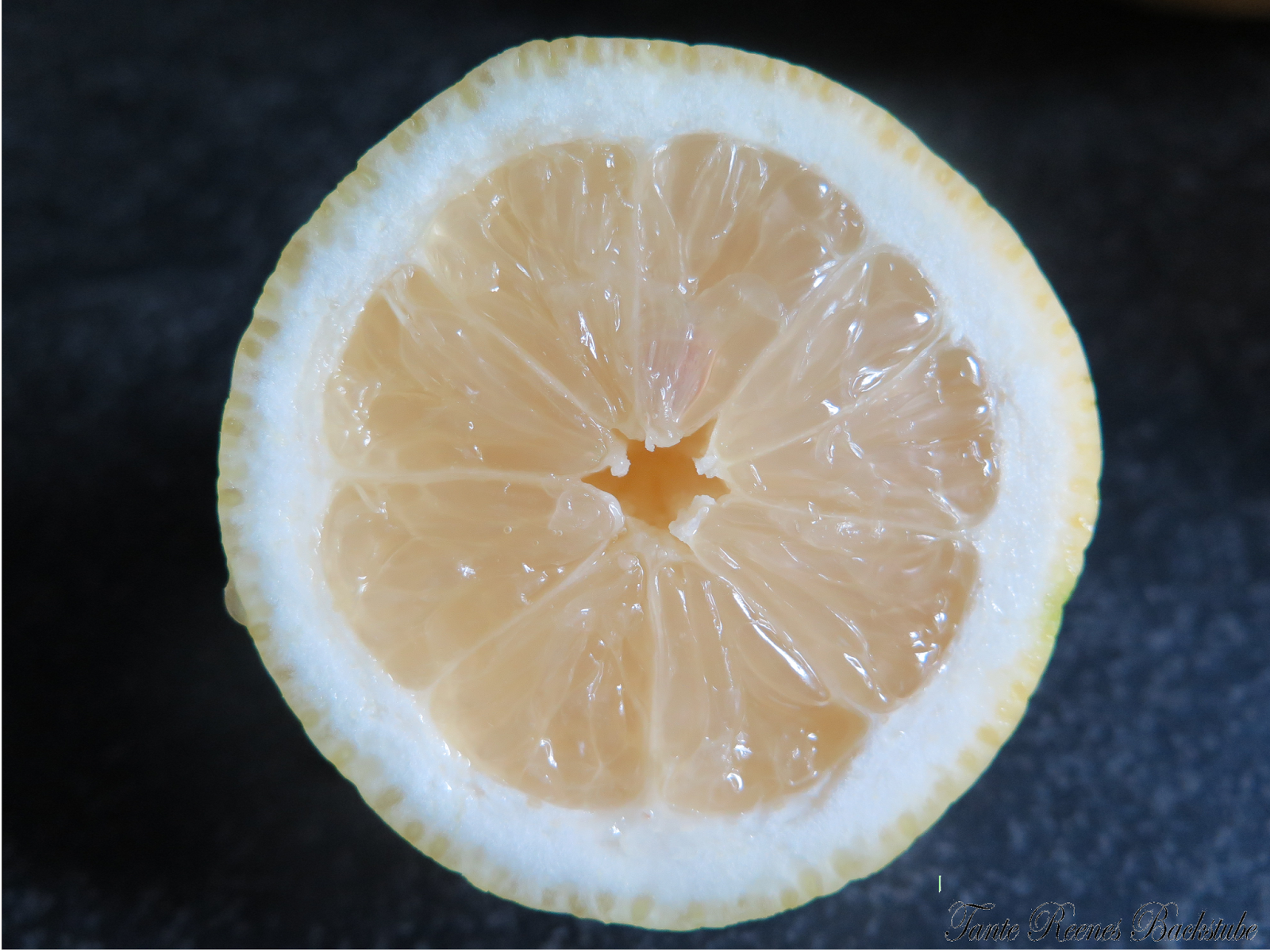 Klassischer Zitronenkuchen - Tante Reenes Back- und Kochwelt