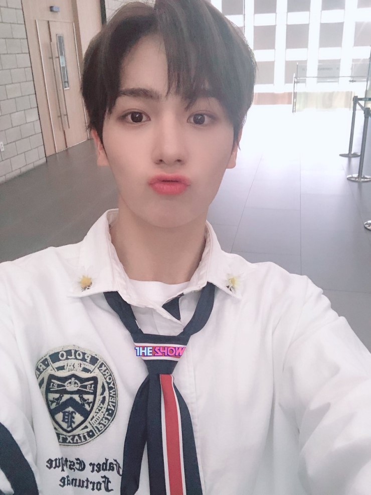 팬들도 까먹고있던 1위공약 지켜준 남자아이돌 | 인스티즈