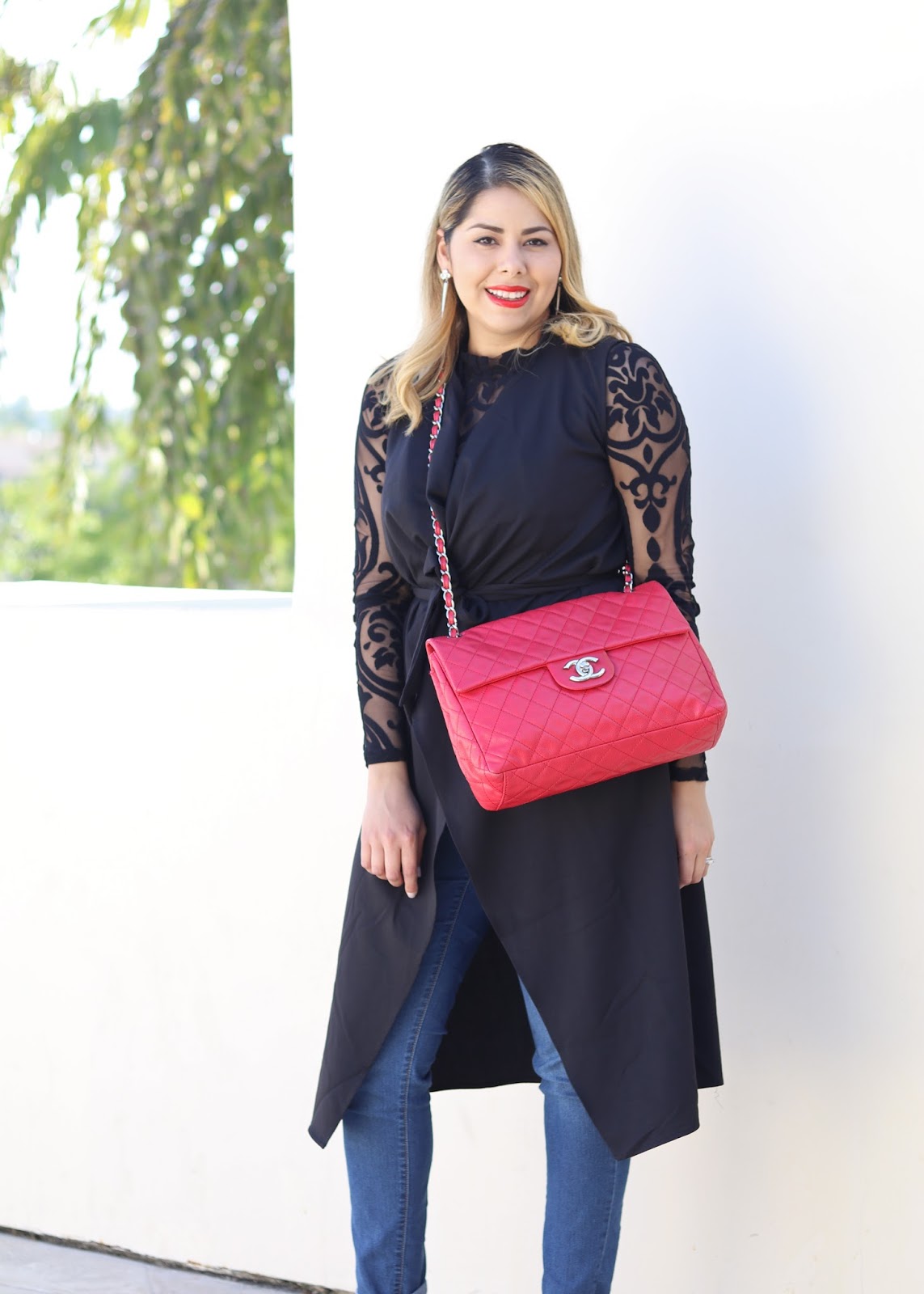 Black with a pop of red outfit red bag outfit, how to wear a red bag, how to style a red chanel bag, red chanel maxi flap bag