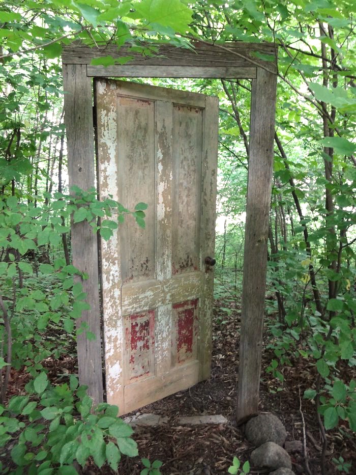 Two Men and a Little Farm: SECRET GARDEN DOOR INSPIRATION THURSDAY