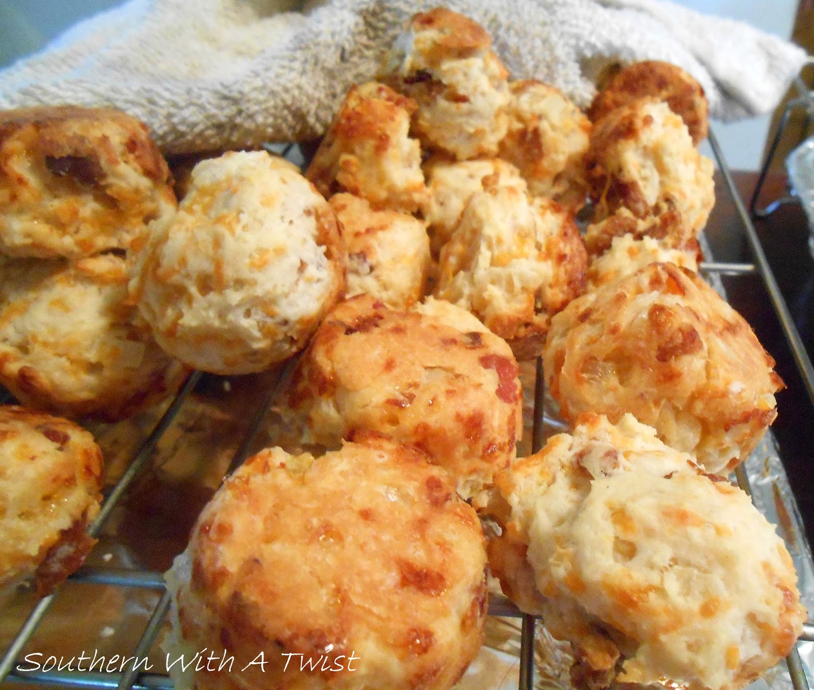Southern With A Twist: Bacon Cheddar Biscuits
