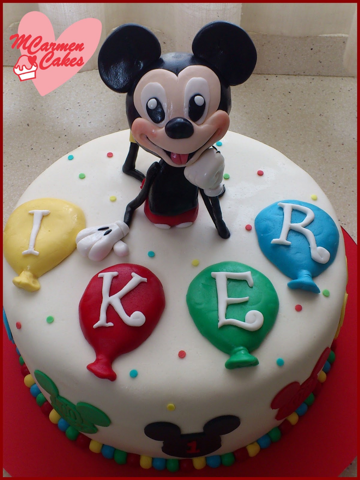 MCarmen Cakes Tarta Mickey Mouse globos 