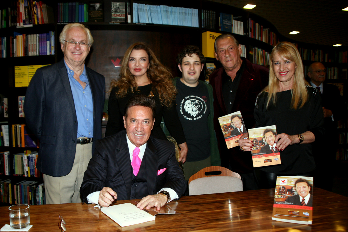 Livro “Negócios & Música” Celso de Moraes