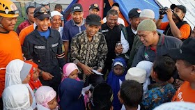 Kucurkan Bantuan, Tulisan Ustadz Abdul Somad Soal Musibah Palu Bikin Nangis