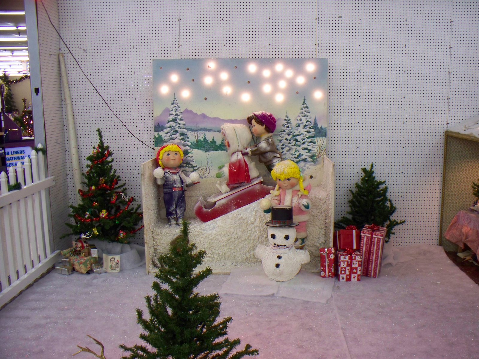 Vintage Johnstown Old Penn Traffic Christmas Display