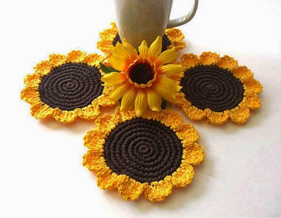 прихватка подсолнух крючком. прихватка подсолнух крючком. вязаные прихватки,подставки под горячее. вязаная прихватка подсолнух. прихватка подсолнух.