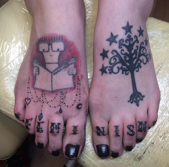 Toe Tattoos