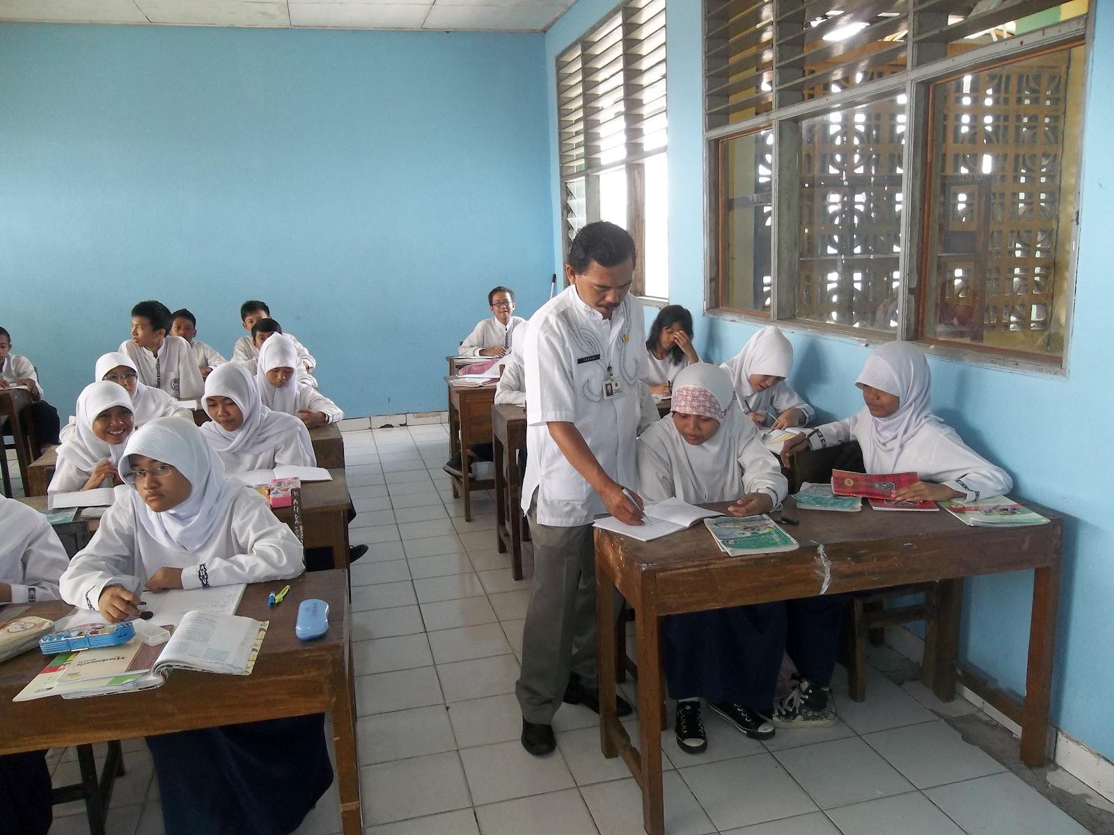 SMPN 141 Jakarta SSN: SOAL LINGKARAN KELAS VIII