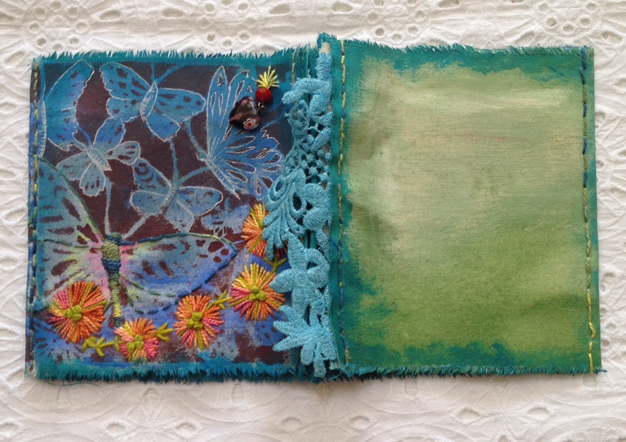 Freckles and Flowers A little Fabric Concertina book