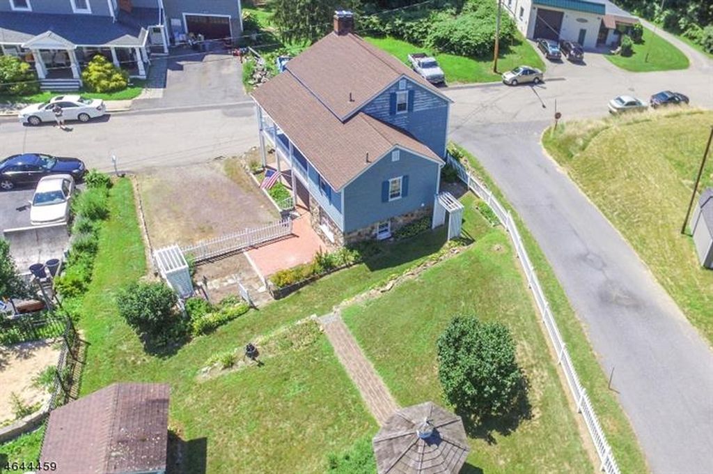 Sweet House Dreams 1800 Colonial in High Bridge, New Jersey