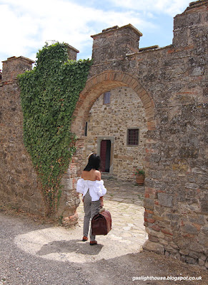 gaslighthouse.blogspot.com Chianti Tuscany Florence Italy baptism Badia di Passignano gaslighthouse.blogspot.com Chianti Tuscany Florence Italy baptism Badia di Passignano