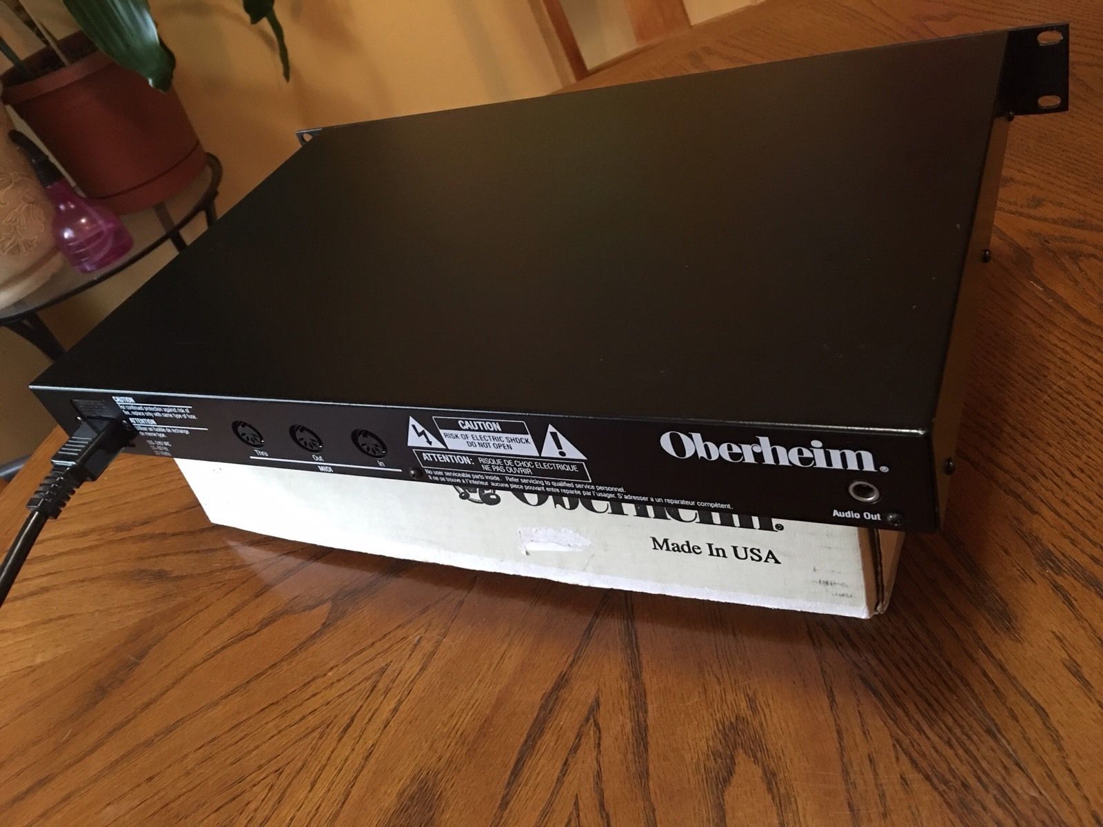 MATRIXSYNTH: Oberheim Matrix-1000 SN LNA0131