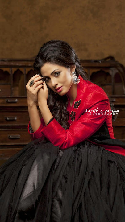 Sadha Hot Photoshoot