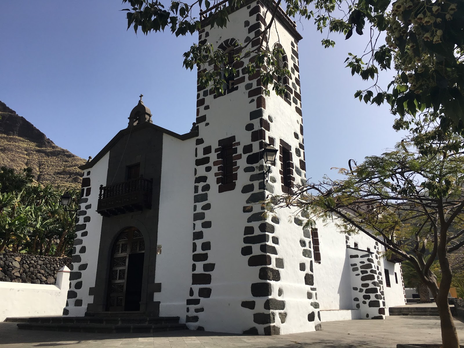 ENCANTO PALMERO ERMITA DE NUESTRA SEÑORA DE LAS ANGUSTIAS.