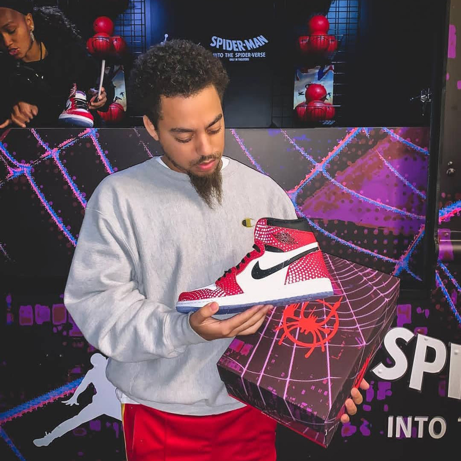 nike air jordan spiderverse