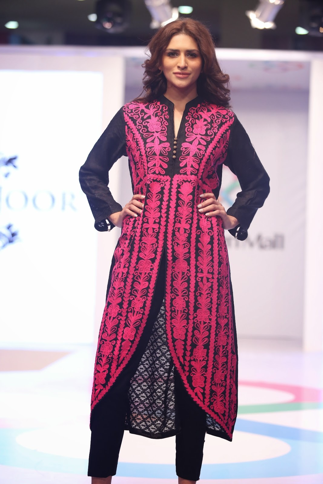 Ghosia MultiFashion: Agha Noor Collections