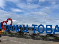 Danau Toba, Objek Wisata Populer di Sumatera Utara Danau Toba, Objek Wisata Populer di Sumatera Utara
