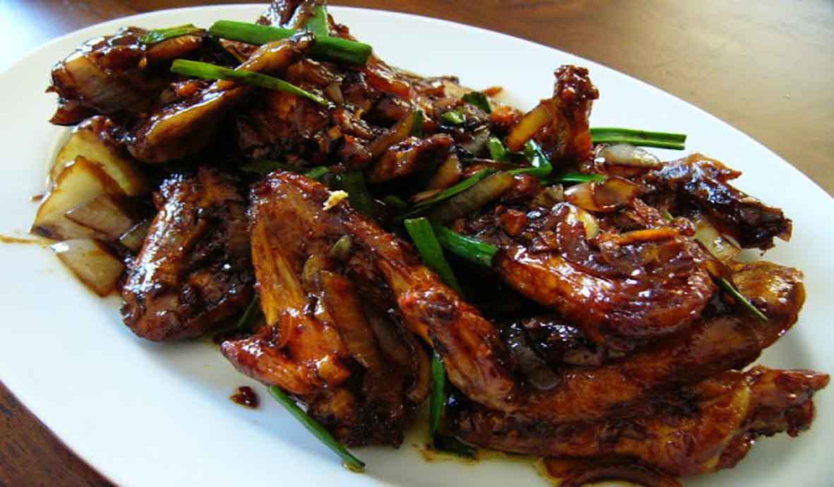 AYAM KECAP LOKIO AYAM KECAP LOKIO