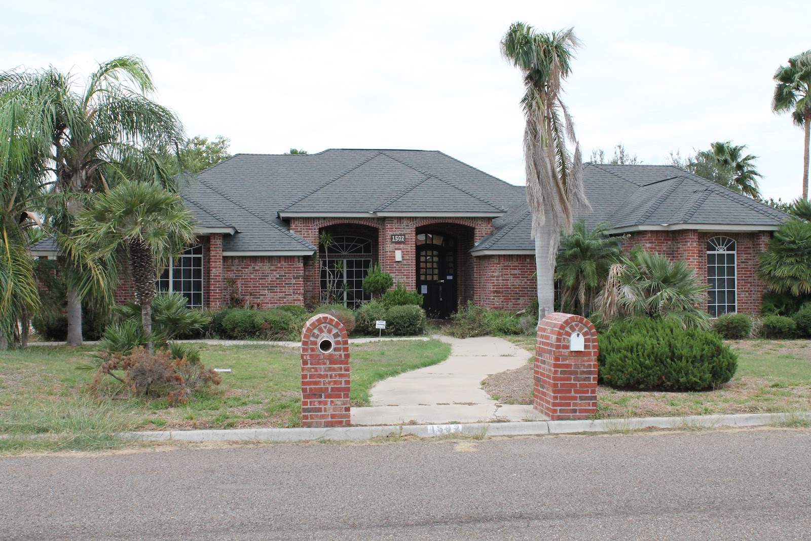 Walker Realty 4/3/2 Weslaco