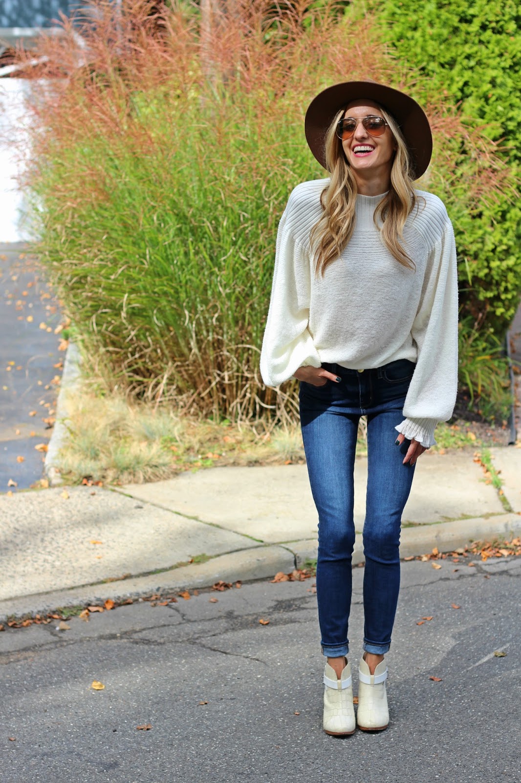 Michelle's Pa(i)ge | Fashion Blogger based in New York: COZY SWEATER ...