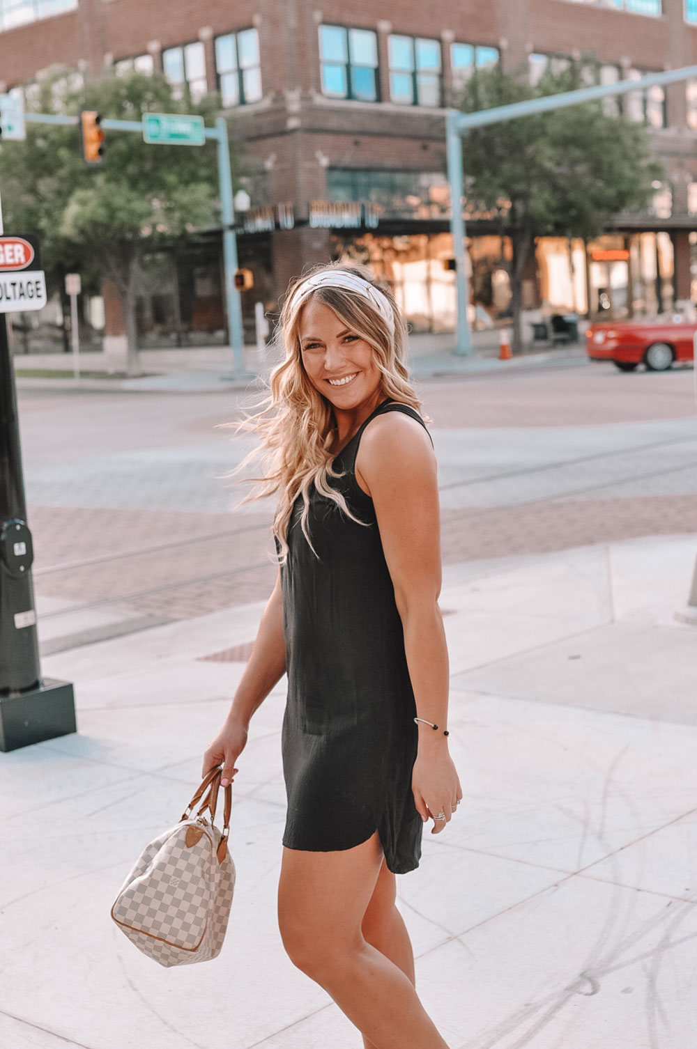 OKC Blogger Amanda Martin wearing a hair scarf and LBD in Automobile Alley 