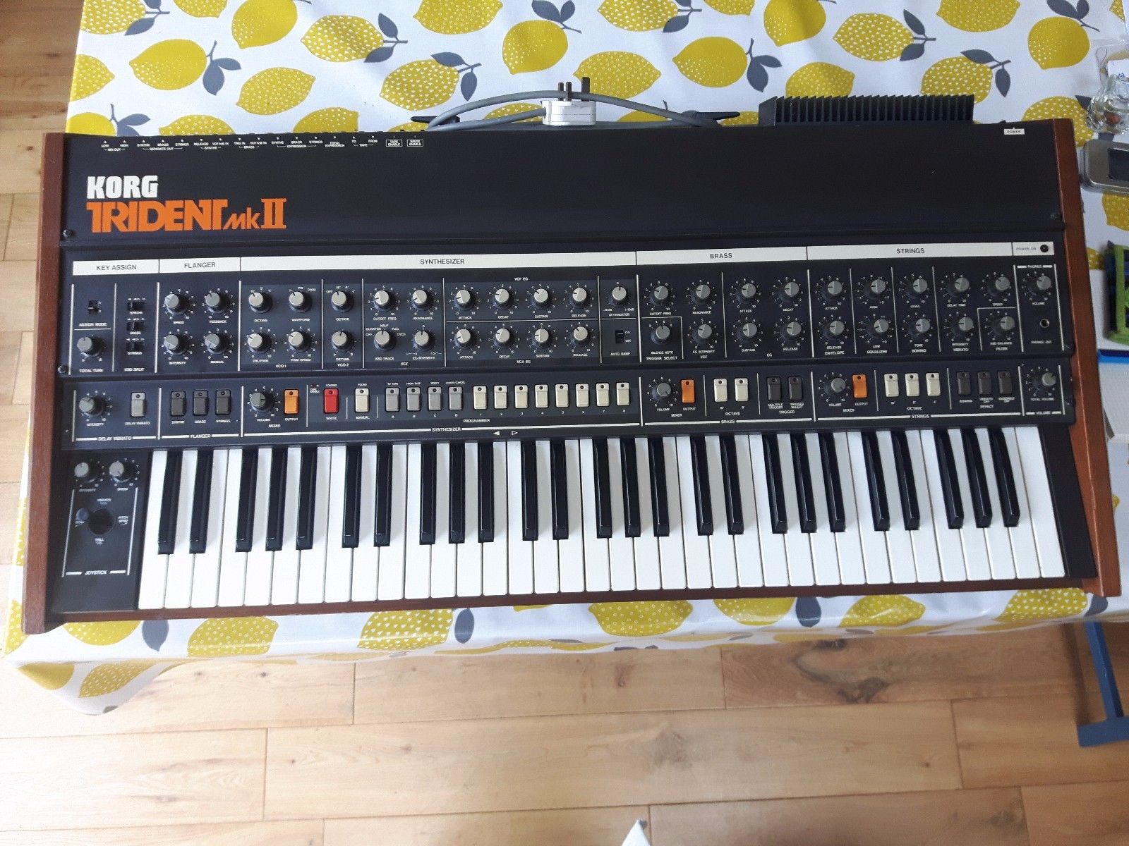 MATRIXSYNTH Trident mk II Polyphonic Analogue Synth