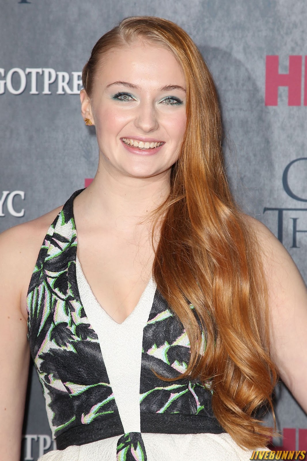 Sophie Turner Actress Photos and Picture Gallery 1