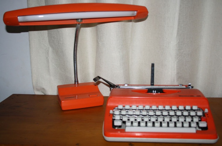 oz.Typewriter Spring Typewriter Sales on eBay