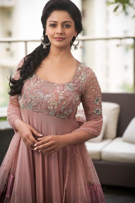 Pooja Kumar at Vishwaroop 2 promotions