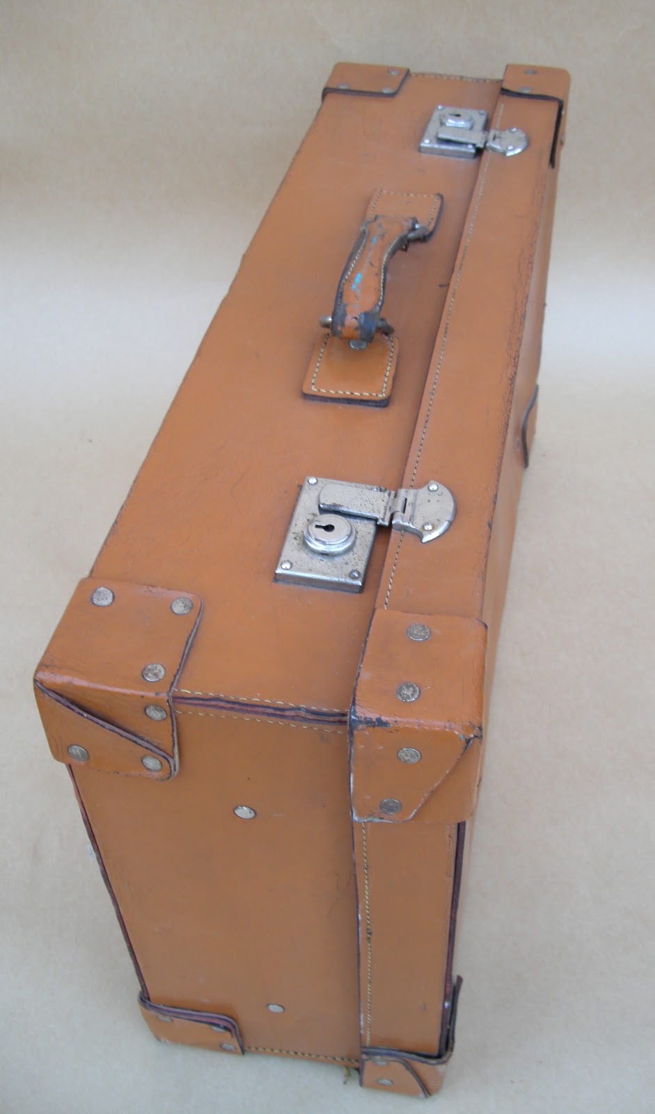 Vecchia Serratura Della Valigia Immagine Stock - Immagine Di Sicuro - Foto 9